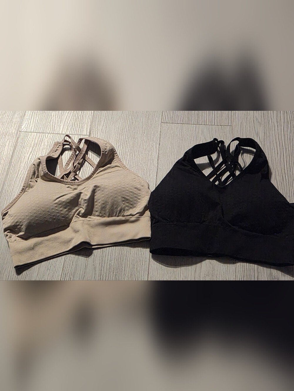 Everyday Seamless Racerback Sports Bra - Black & Beige